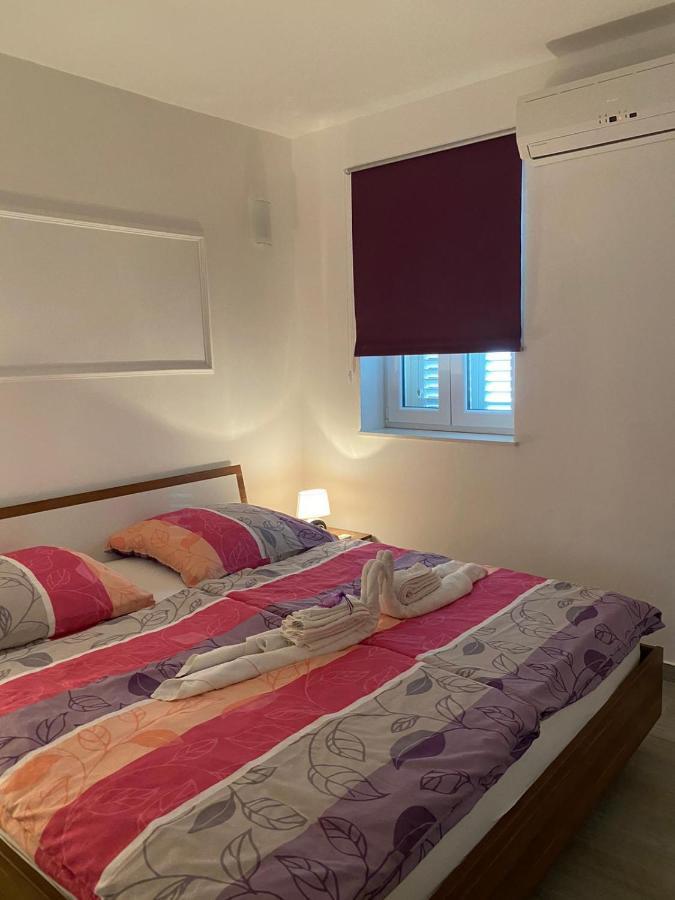 Apartmani Danica Nerezine Exteriör bild