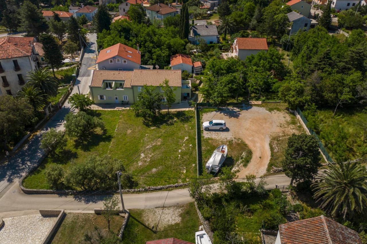 Apartmani Danica Nerezine Exteriör bild