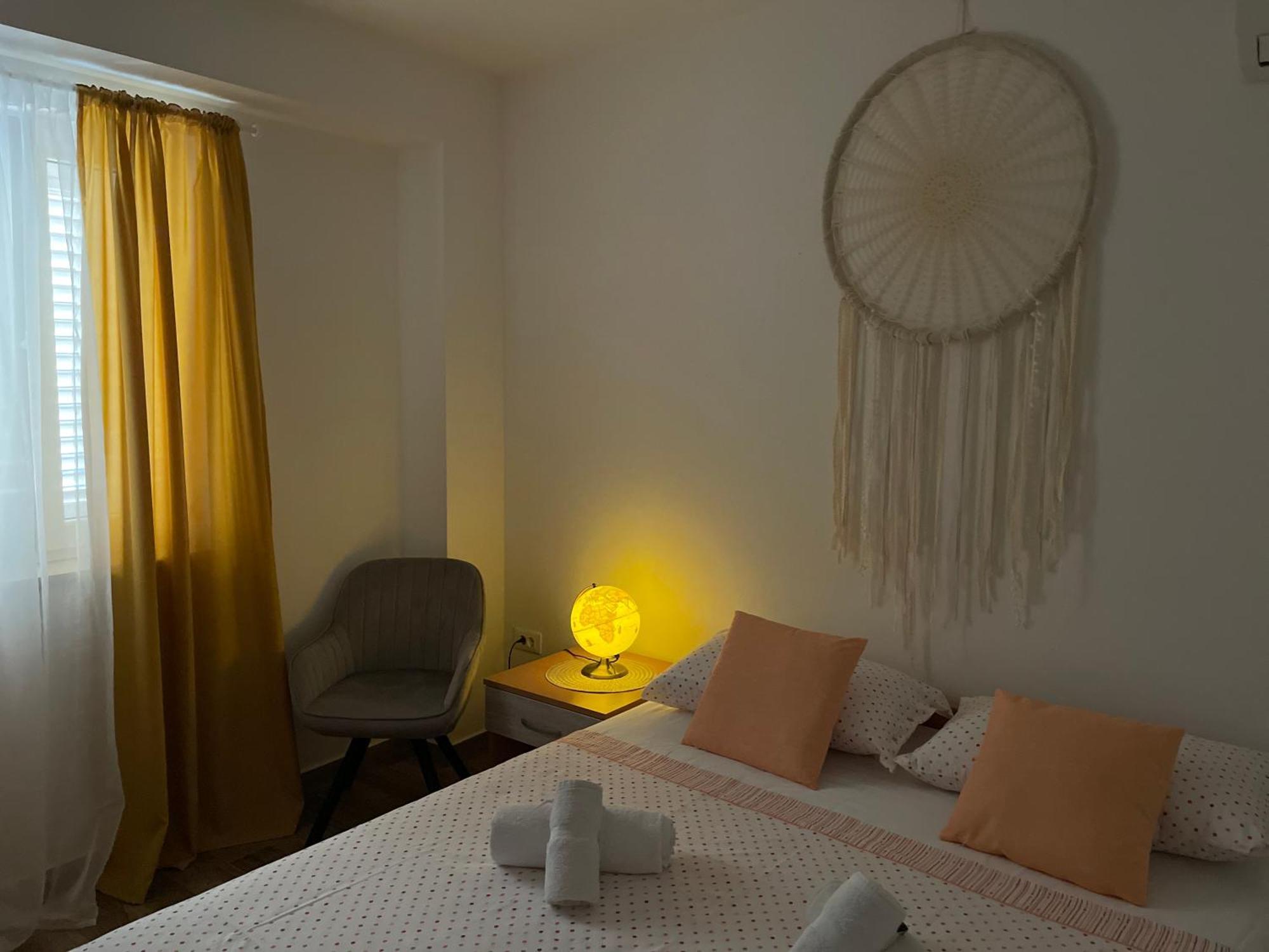Apartmani Danica Nerezine Exteriör bild