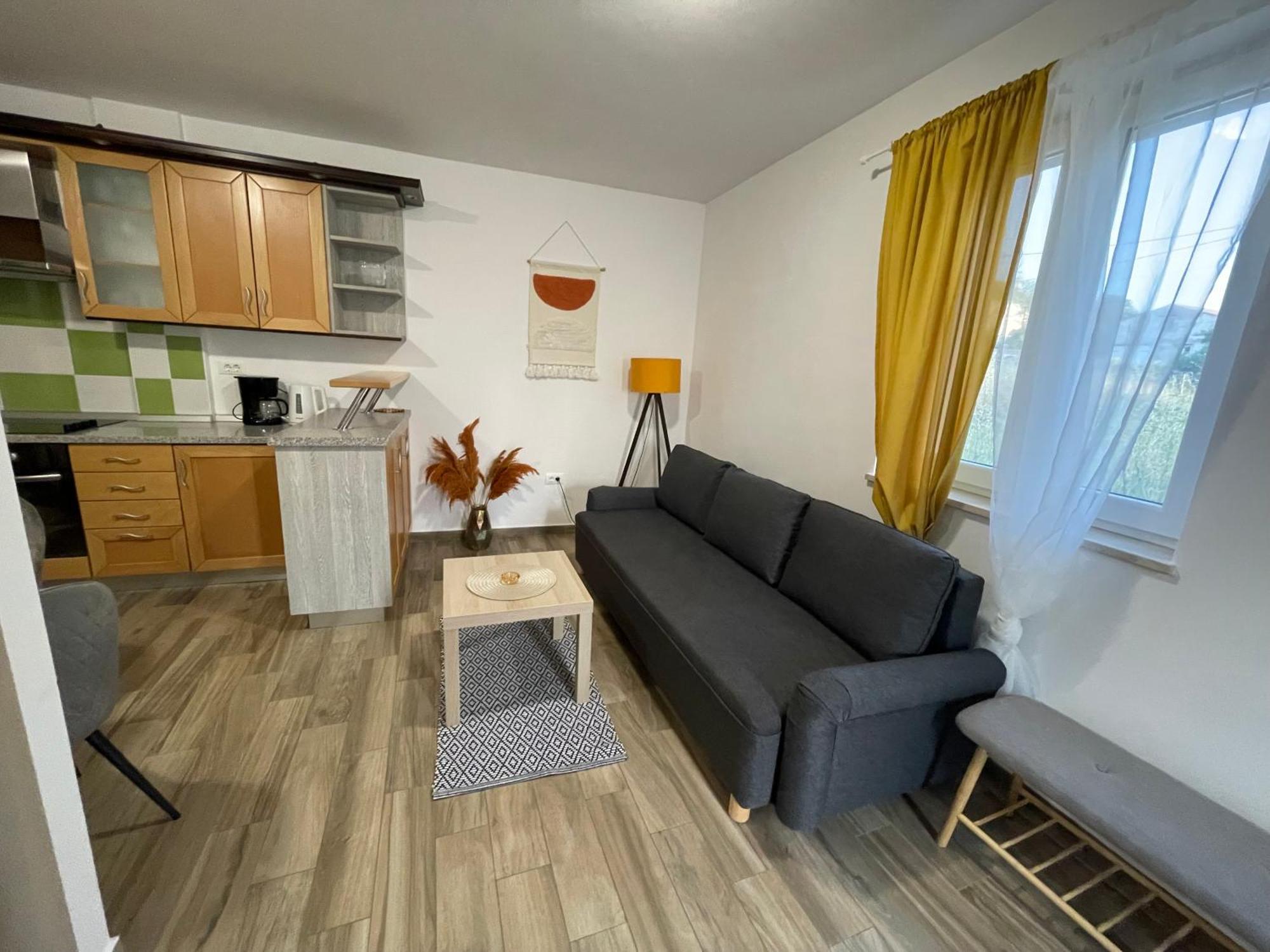 Apartmani Danica Nerezine Exteriör bild