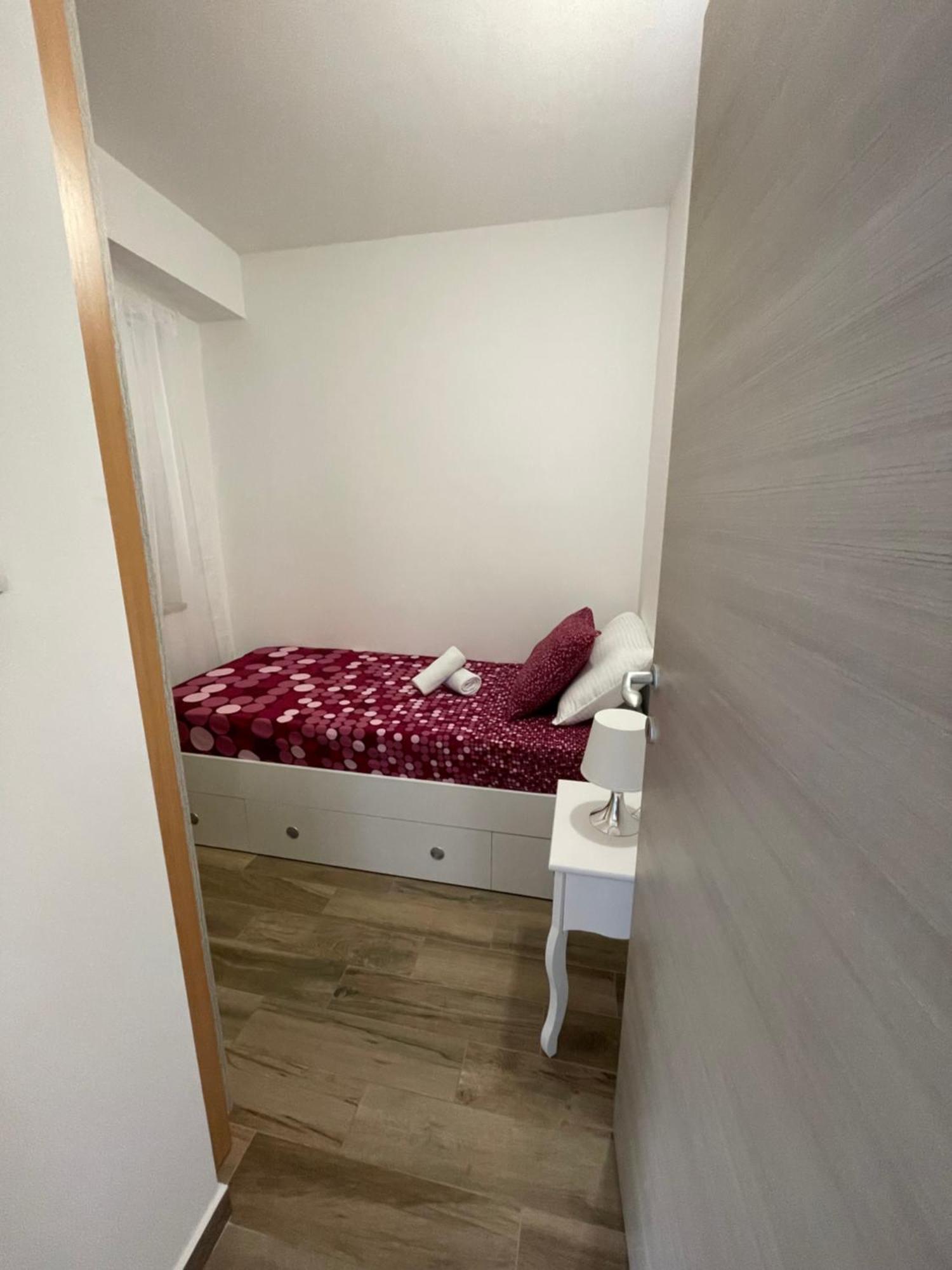 Apartmani Danica Nerezine Exteriör bild